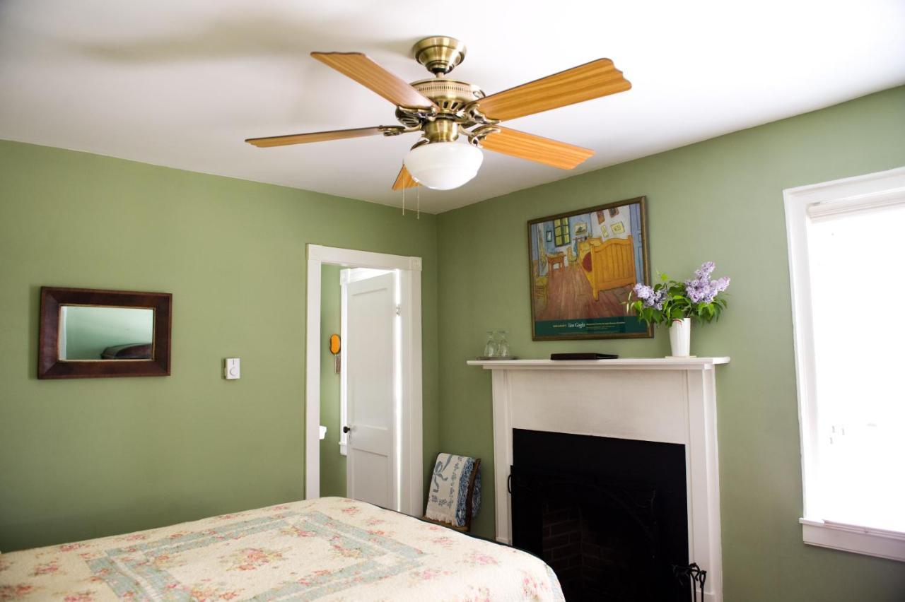 Hopkins Ordinary Bed, Breakfast And Ale Works Bed & Breakfast Sperryville Екстериор снимка